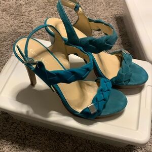 Turquoise heels